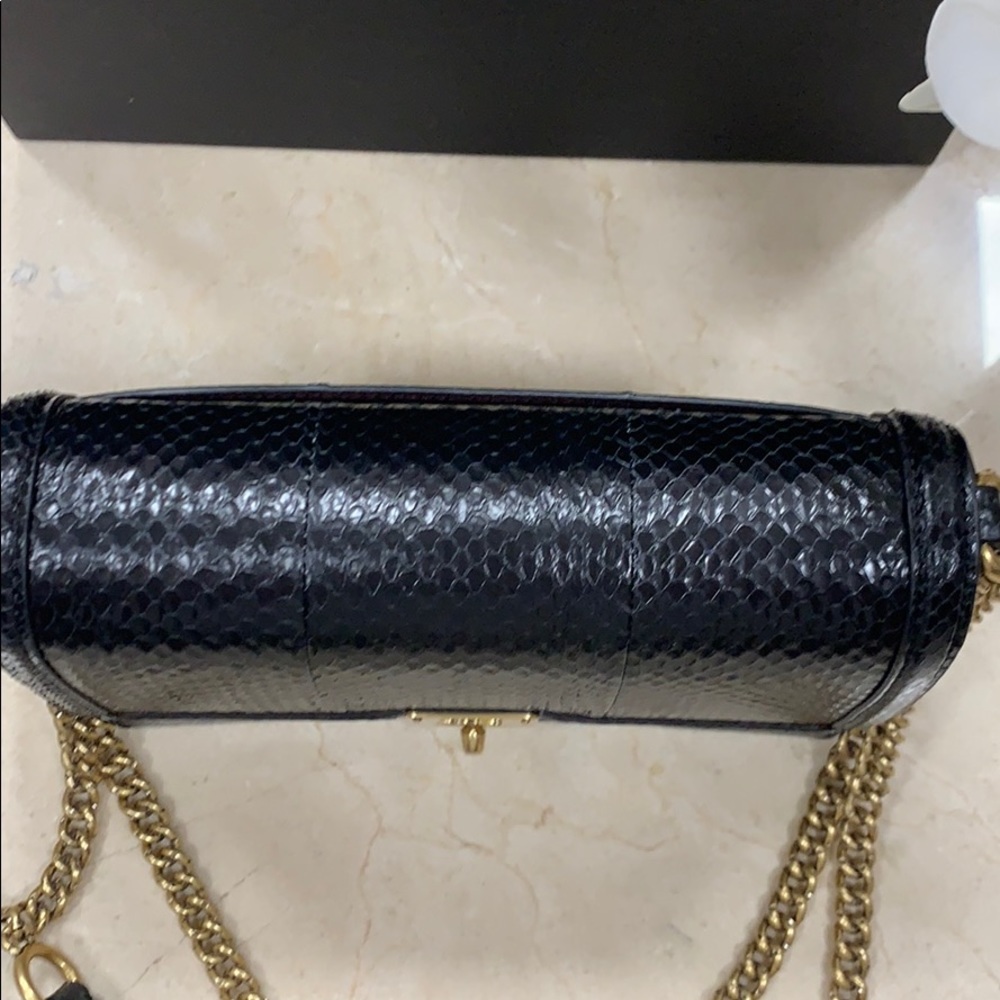 LAST COACH HUTTON GENUINE SNAKESKIN SHOULDER HANDBAG IN BLACK/CHUNKY GOLD CHAIN - Picture 10 of 16